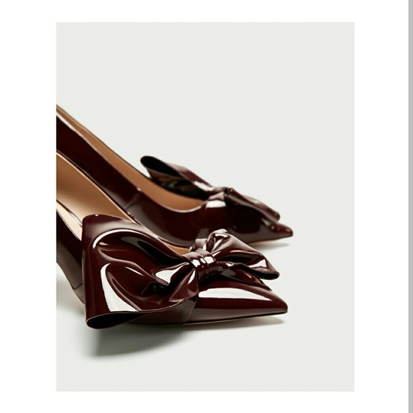 Zara Faux Patent Court shoes with bow 6 or 6.5 - Picture 5 of 8
